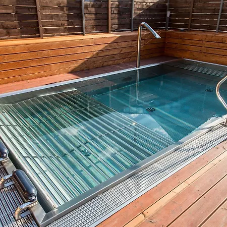 Halnica Pod Skocznia - Jacuzzi & Sauna, Parking ザコパネ